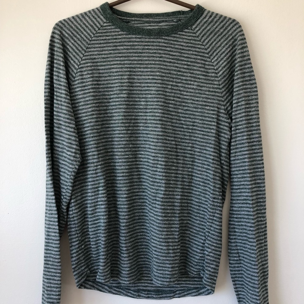 Green and gray striped long sleeve Gap shirt